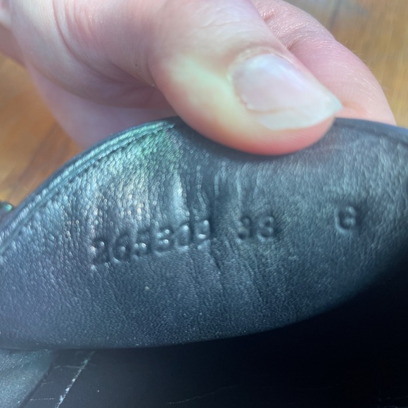 Gucci Horsebit Loafers - Picture 6 of 7